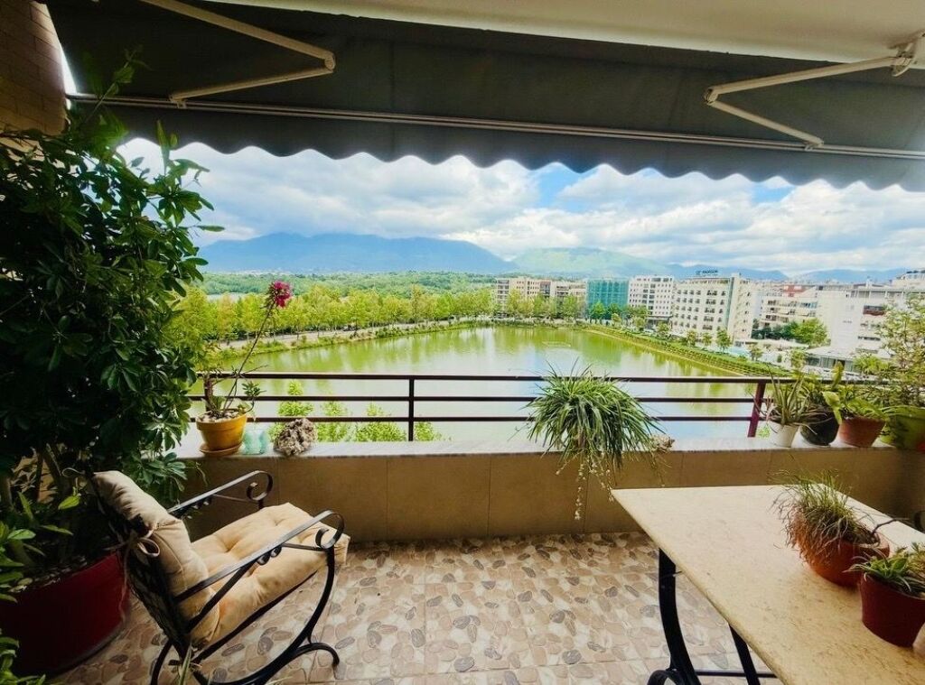 Apartament 2+1+2 per qira te Liqeni i Thate!
