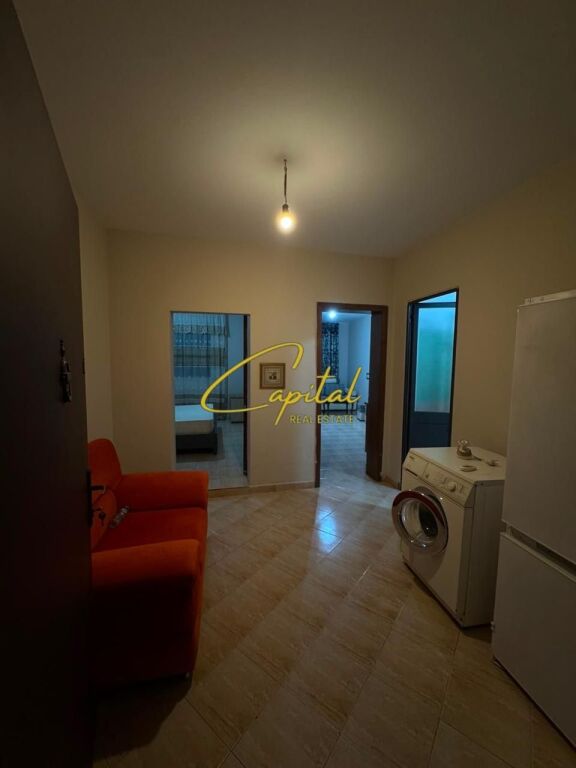 APARTAMENT ME QIRA 1+1 STADIUMI DINAMO 40.000 LEKE