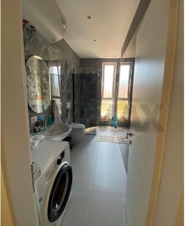 Apartament 2+1 me qira / te Ish Frigoriferi Jepet apartament 2+1+2 me qira me post parkimi ne rrugen Besa
