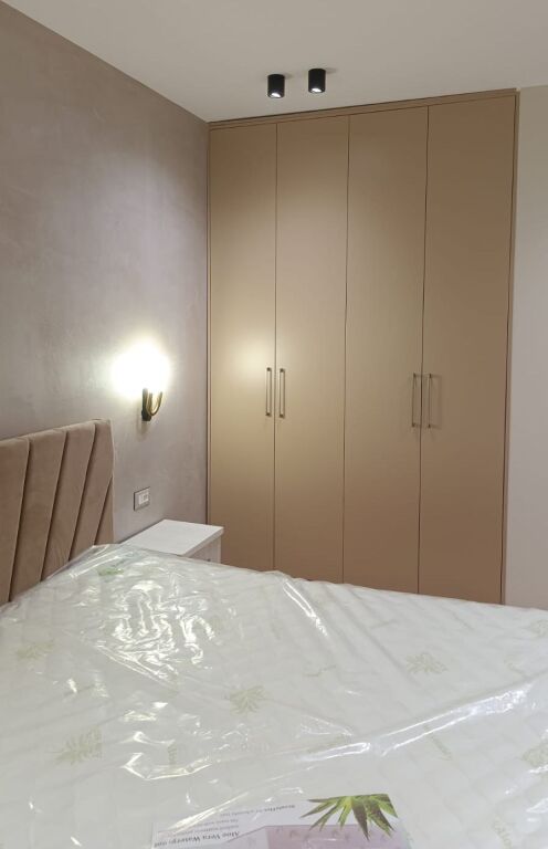 Affittasi 1+1 arredato di fronte a Delijorgji 75000 lek vicino pasticceria