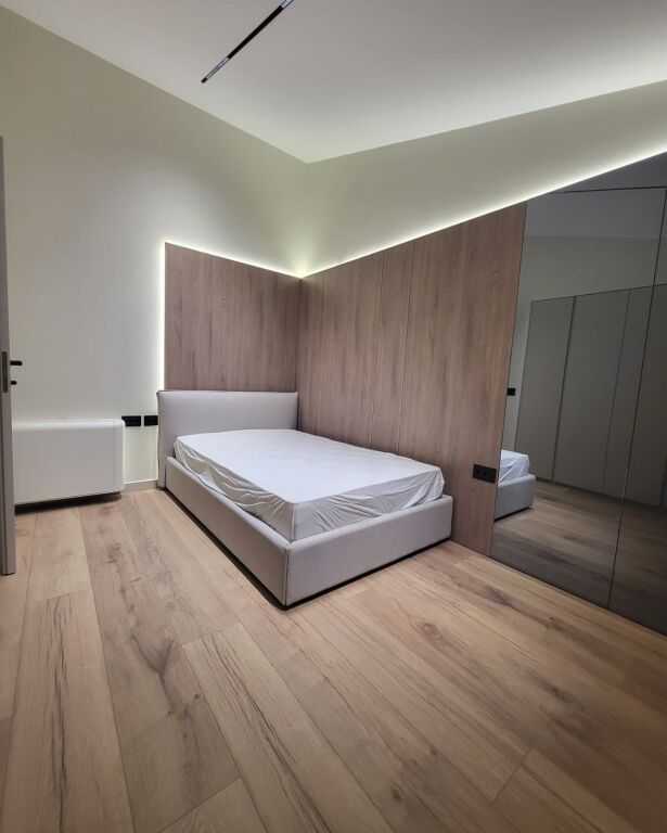 Duplex 3+1+2 +parking space, for rent, Kodra Diellit