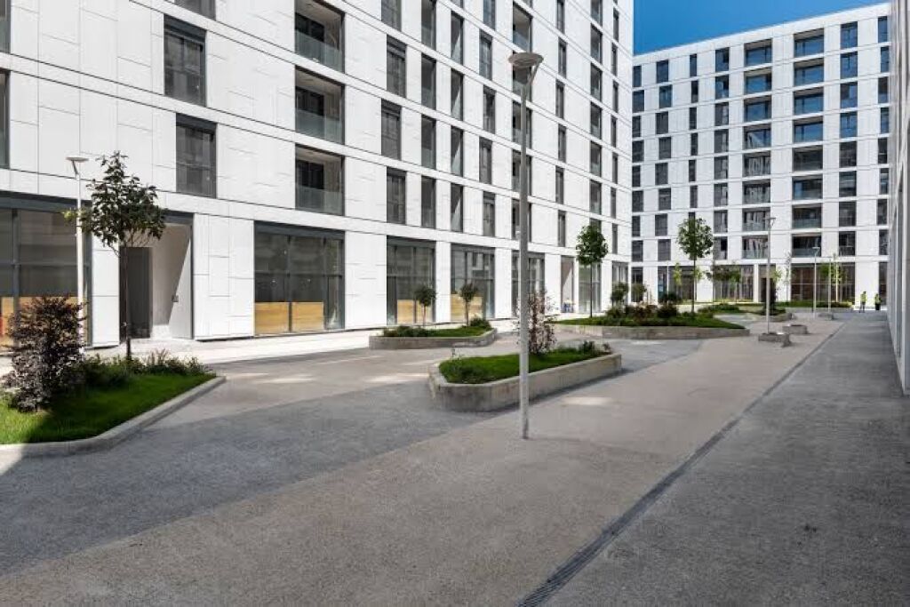 JEPET ME QERA APARTAMENT 2+1 TEK CASA ITALIA