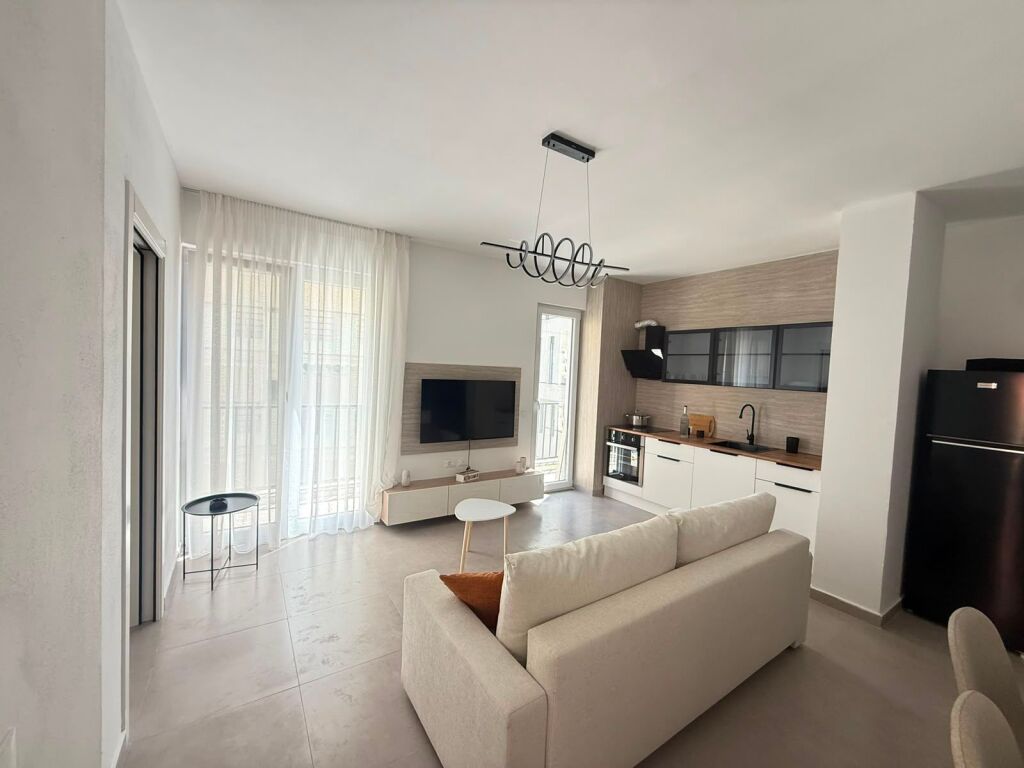 1+1 Apartment for Sale in Bonita, Golem