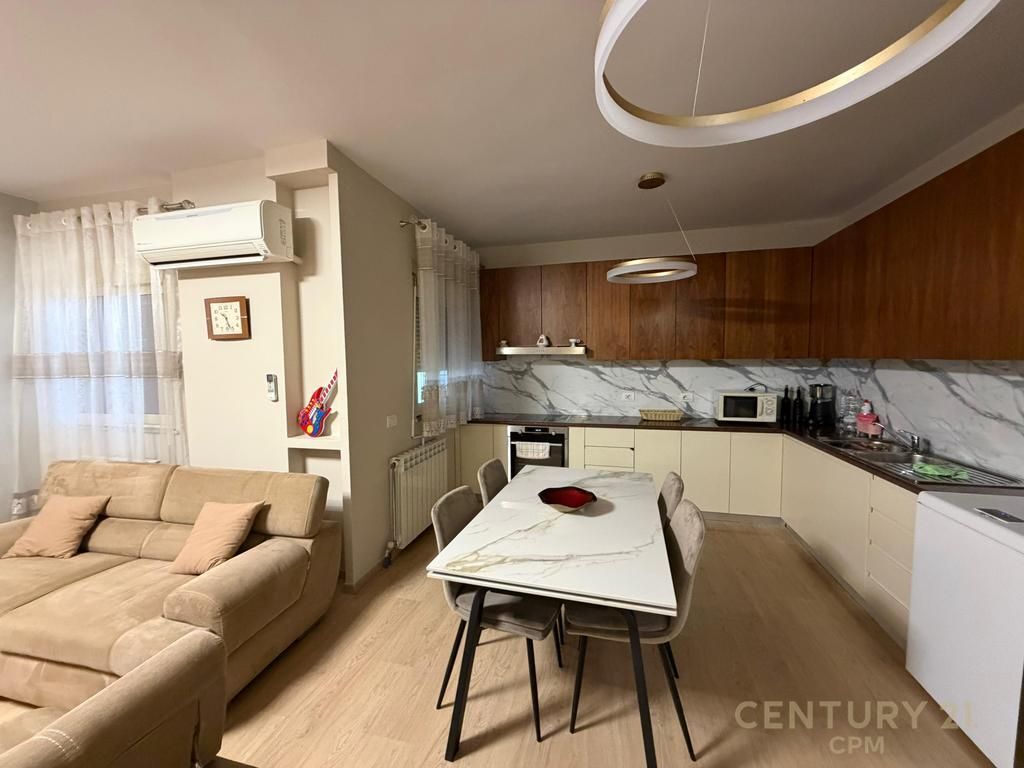 WE SELL APARTMENT 3+1+2 PARIS COMMUNE!