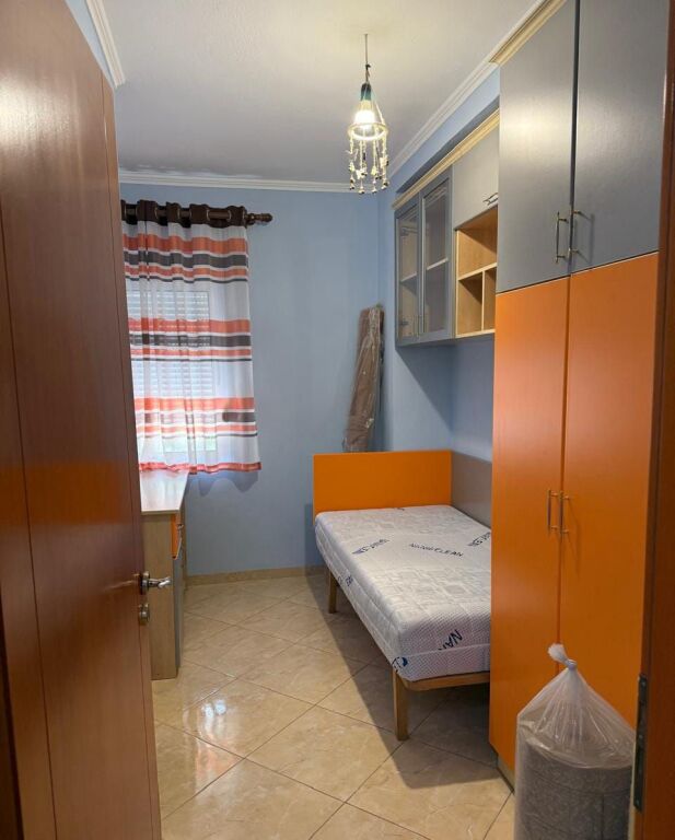 Affitto | Apartament 2 + 1 | Brryli | 500 €/mese