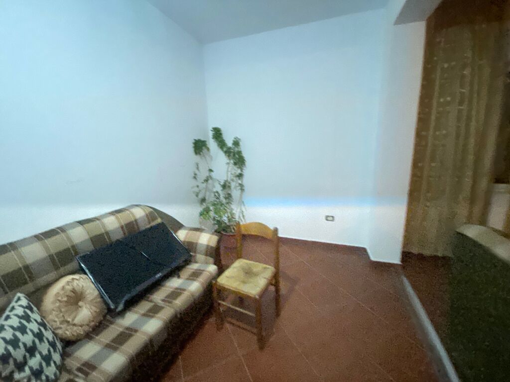 Apartament 1+1 per qera ne Kombinat !