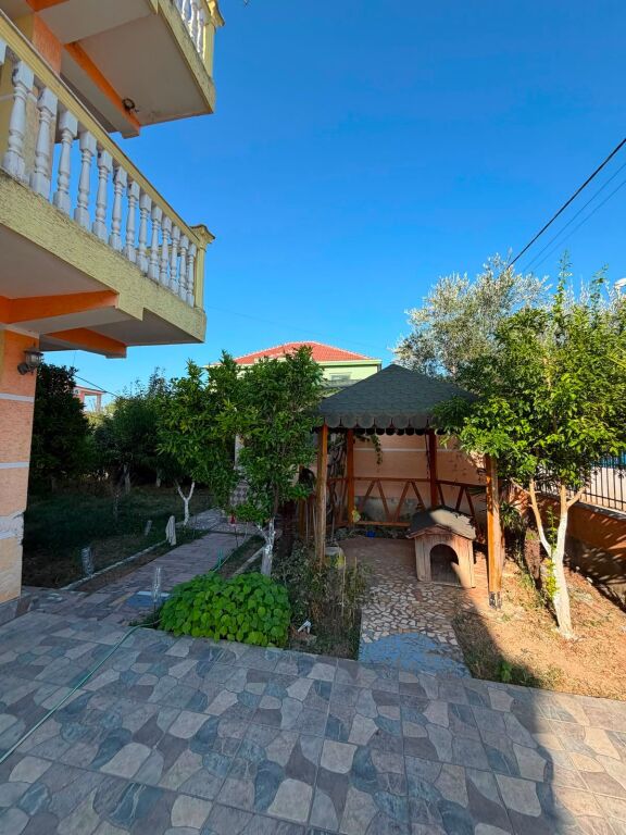 Durres 210.000€ Villa su 3 Piani in Vendita - Xhafzotaj, Durres 210.000 €