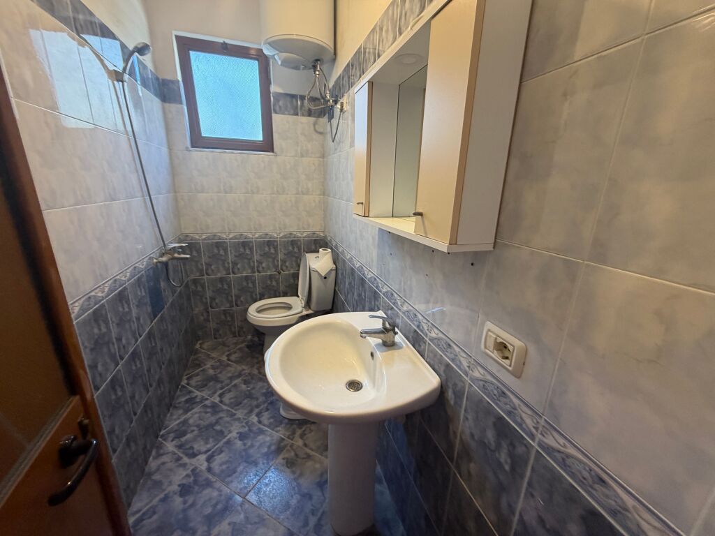 1+1,te shkolla qazim turdiu don bosko,380 mije leke