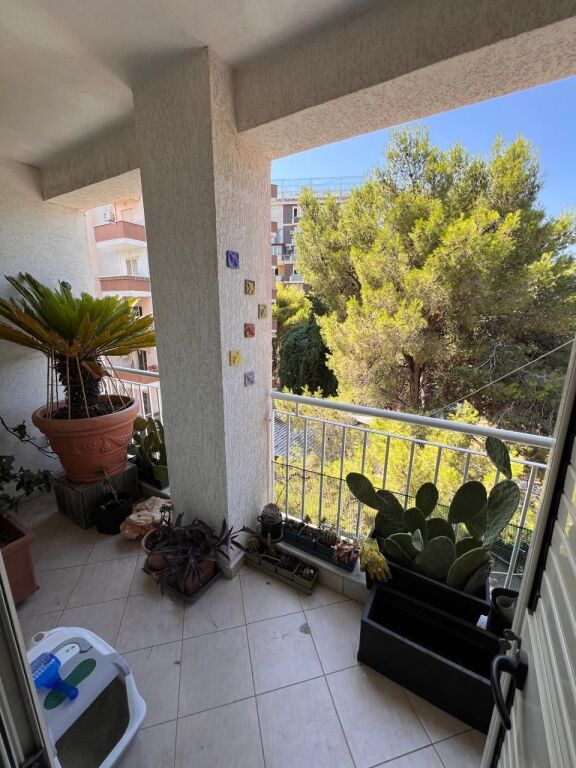Ofrohet për Shitje Apartament 2+1+2 në Vilën e Zogut!