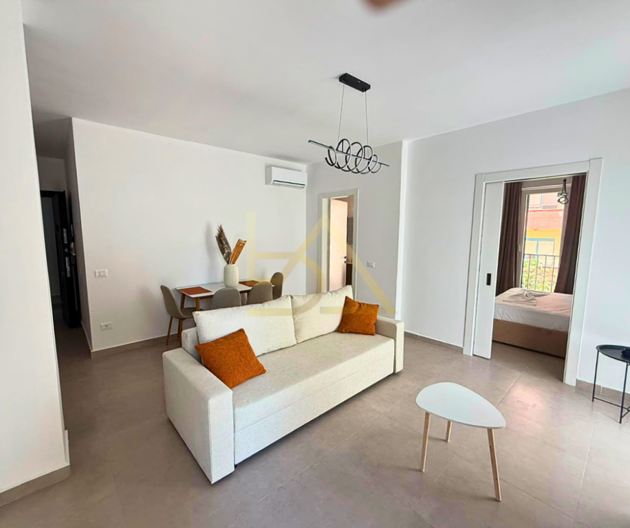 Apartament 1+1 për Shitje – Plazhi i Golemit, Kavajë