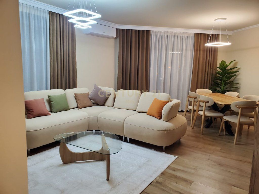 Apartament 2+1+2+ post parkimi per Qira! Nea146211