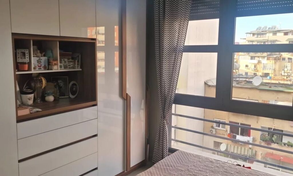 Apartament 3+1+2 per shitje, Rruga e Kosovareve!
