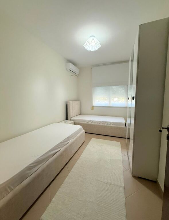 APARTAMENT 2+1 PER QERA TEK 21 DHJETORI