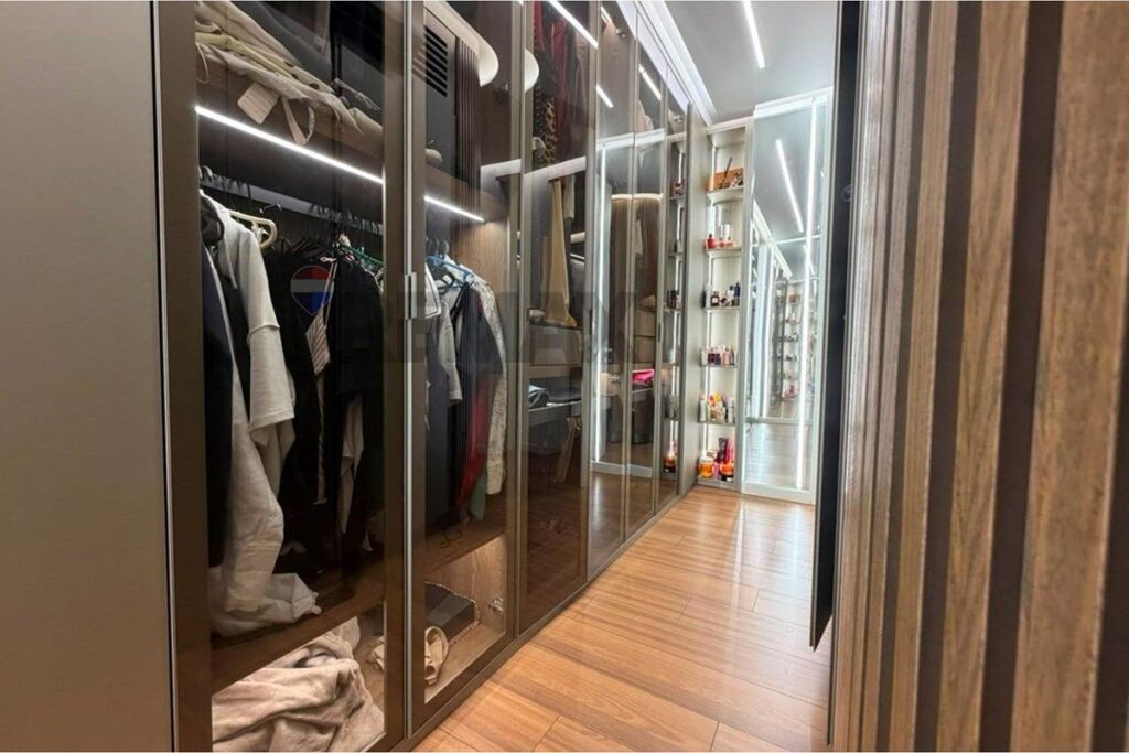 Appartamento Premium 2+1+2 in Vendita – Vicino a Piazza 21