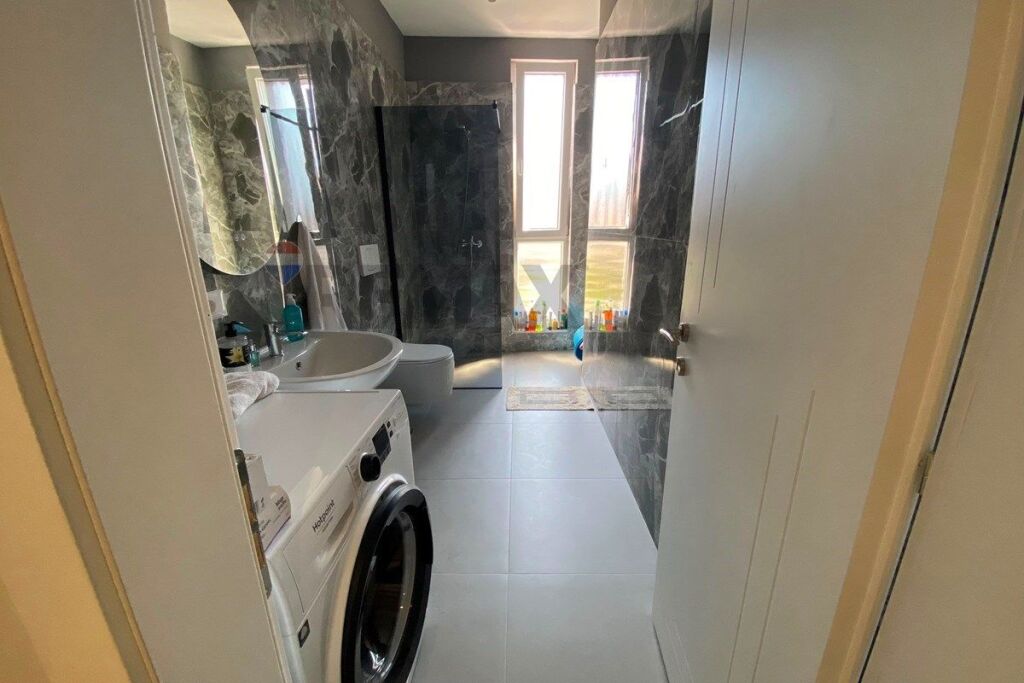 Apartament 2+1 me qira / te Ish Frigoriferi