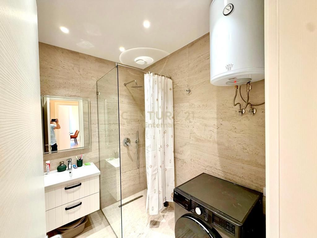 Apartment for Rent at the intersection of Bardhyl street with Qemal Stafa street