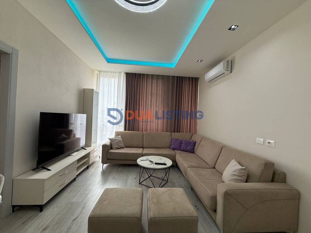 Rent modern 1+1 apartment, 4 Deshmoret Street!