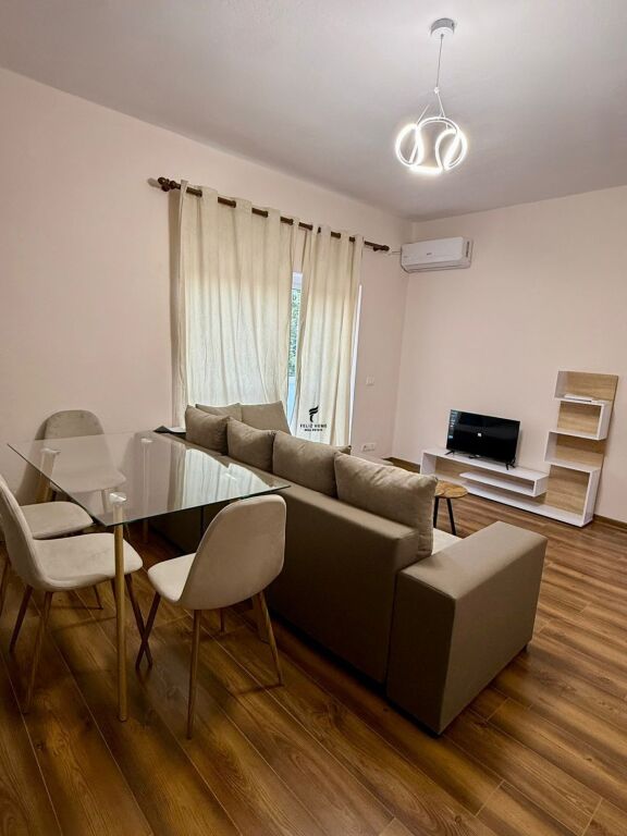 APPARTAMENTO IN AFFITTO 1+1 VIA KAVAJA 65.000 LEKE FH-86638