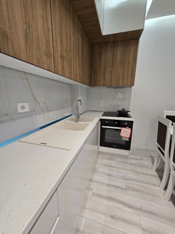 📌Jepet me Qira Apartament 1+1 – Rruga Jordan Misja, Tiranë