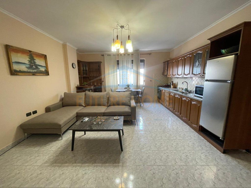 Qera, Apartament 2+1, Lagjia 4, Durres