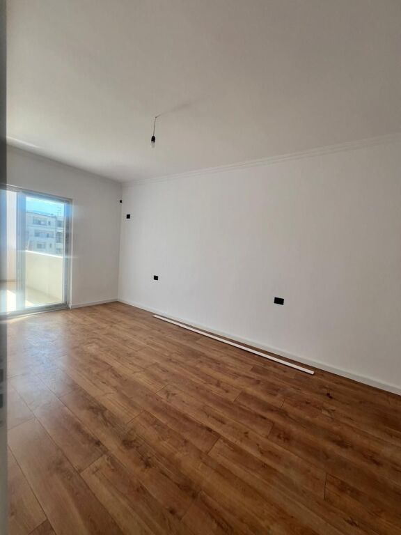 SHITET APARTAMENT 1+1 Vasil Shanto 135000 Euro