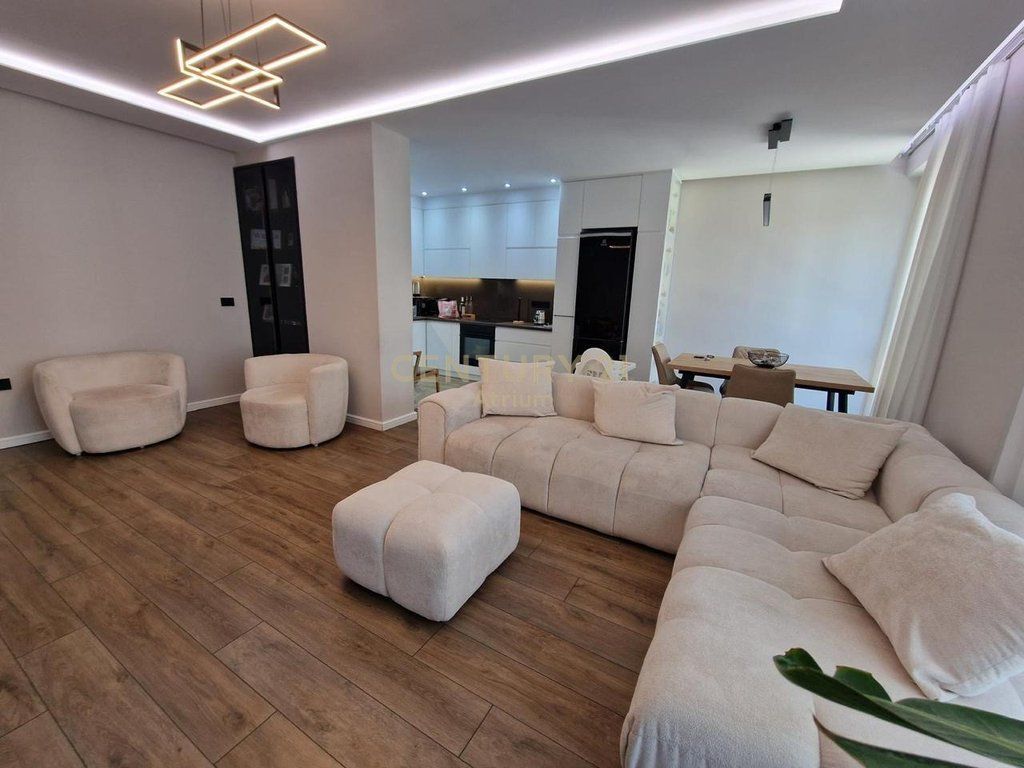 APARTAMENT 3+1 PËR QIRA TEK TURDIU, ISH FUSHA E AVIACIONIT Atrium145844