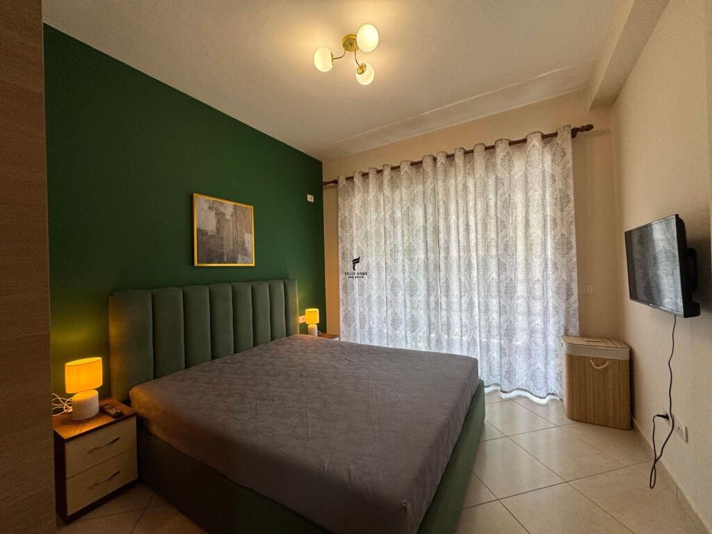 APARTAMENT ME QERA 1+1 YZBERISHT 50.000 LEKE FH-86549