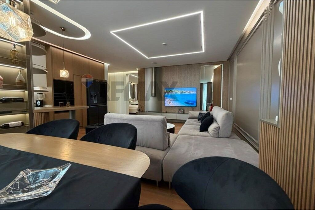 Shitet Apartament Premium 2+1+2 – Pranë Square 21