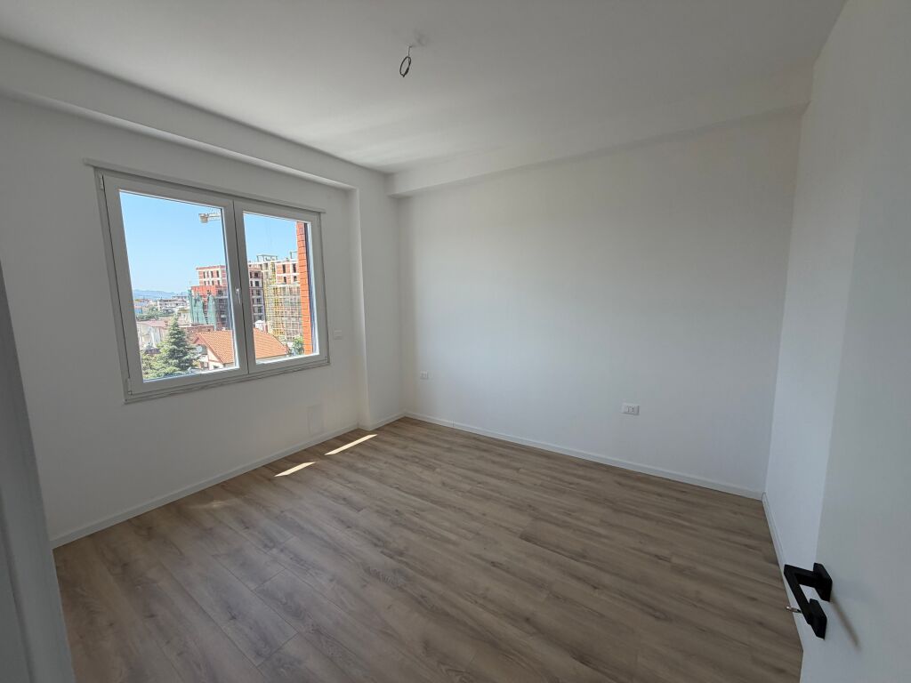 Appartamento in affitto 1+1, Paskuqan 40000 leke (completamente arredato)