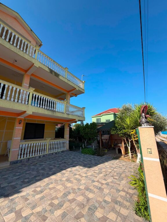 Durres 210.000€ Villa su 3 Piani in Vendita - Xhafzotaj, Durres 210.000 €