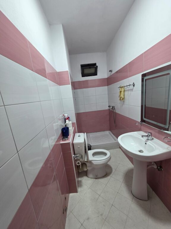 Shitje | Apartament 1 + 1 | Rruga 5 Maji | 148000 €