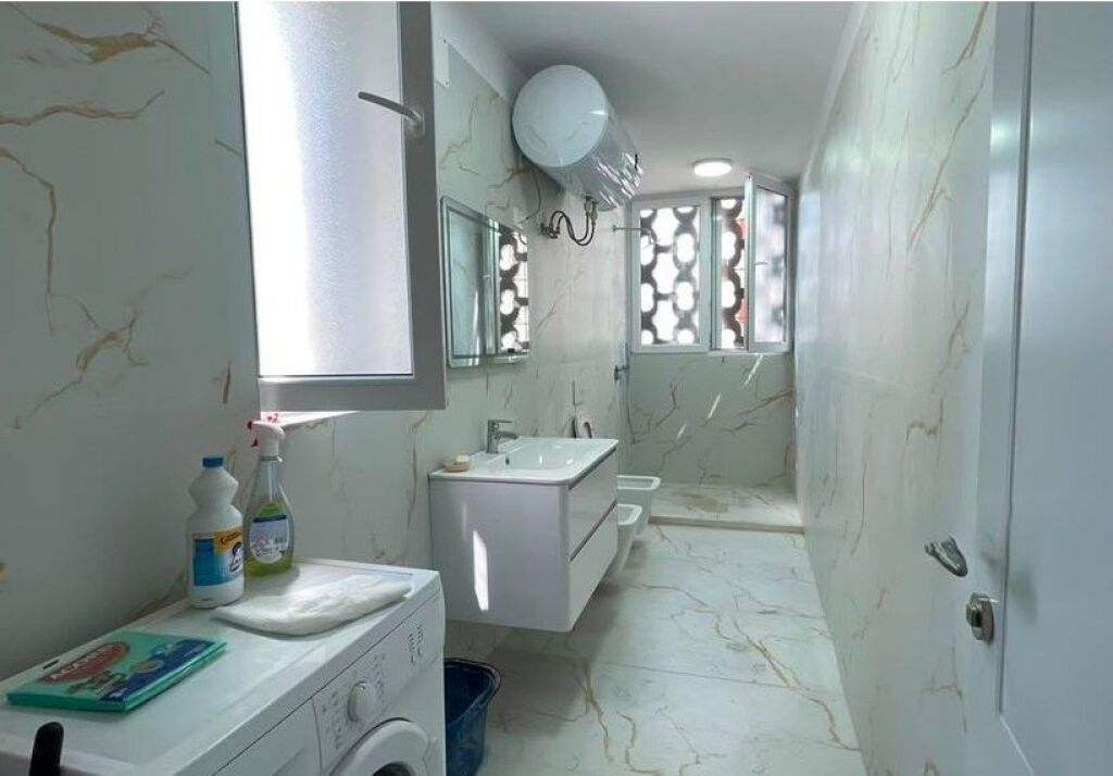 Apartament 2+1+2 Per Qira Tek 9 Kateshet