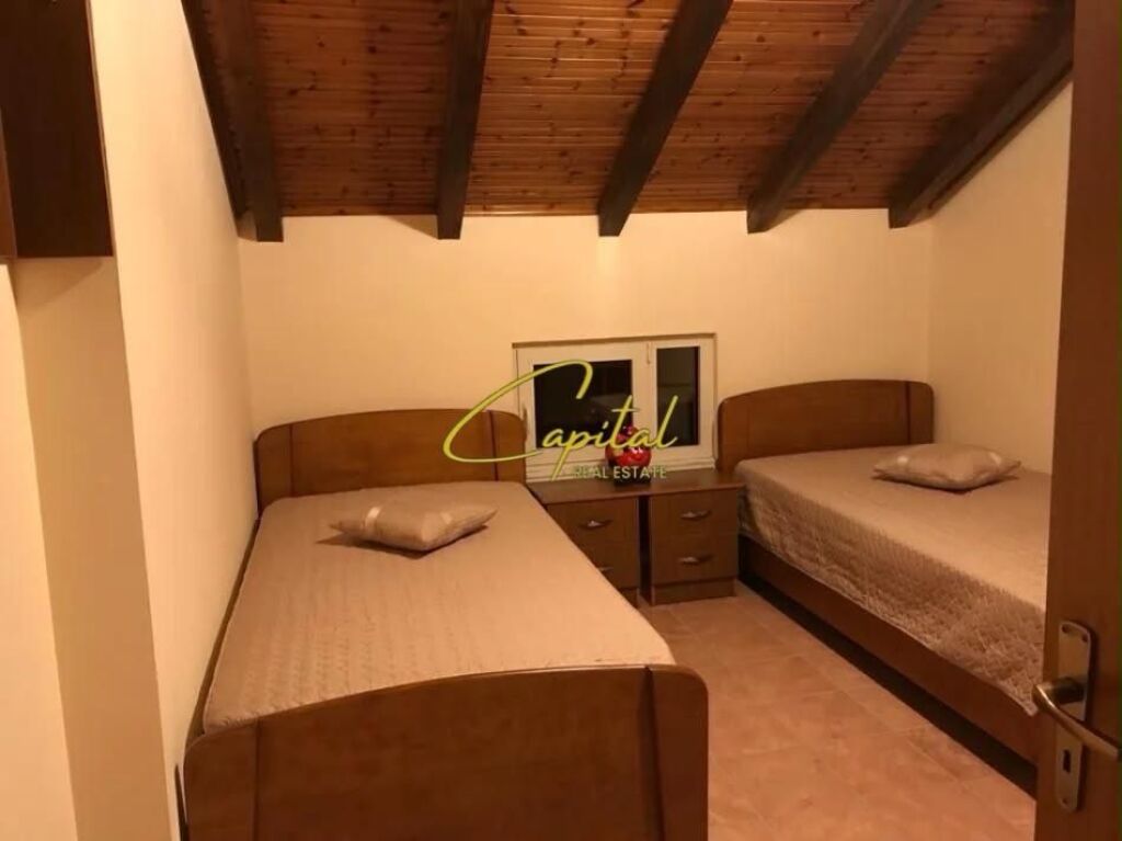 APARTAMENT ME QIRA 3+1 XHAMLLIKU 60.000 LEKE