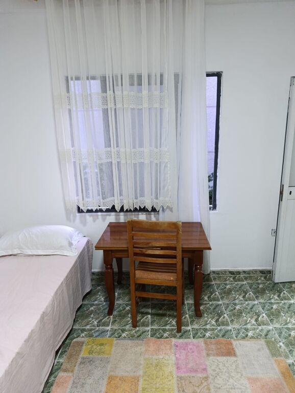 Affitto | Garsoniere | Rruga Arben Broci | 300 €/mese
