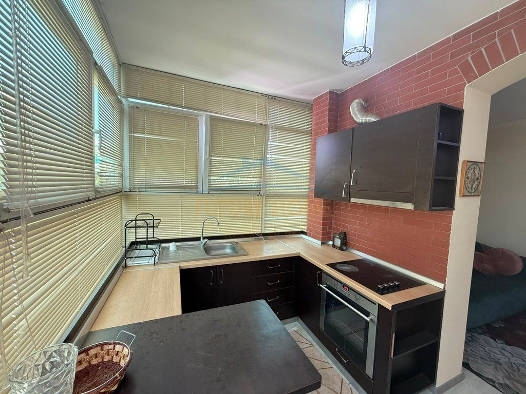 Qera, Apartament 1+1+Post Parkim, Liqeni i Thatë
