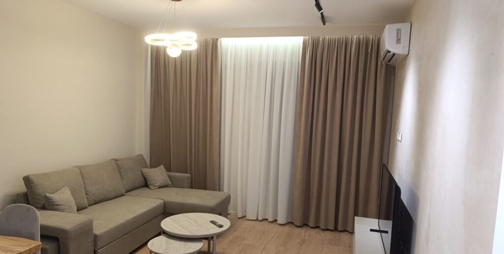 Qera | Apartament 1 + 1 | Rruga e Kavajës | 750 €/muaj