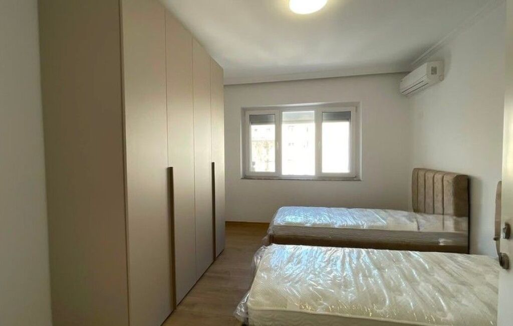 Apartament 2+1+2 Per Qira Tek 9 Kateshet