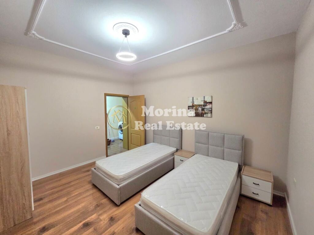Qera | Vilë 3 + 1+3+2blk | Fusha Aviacionit | 800 €/muaj