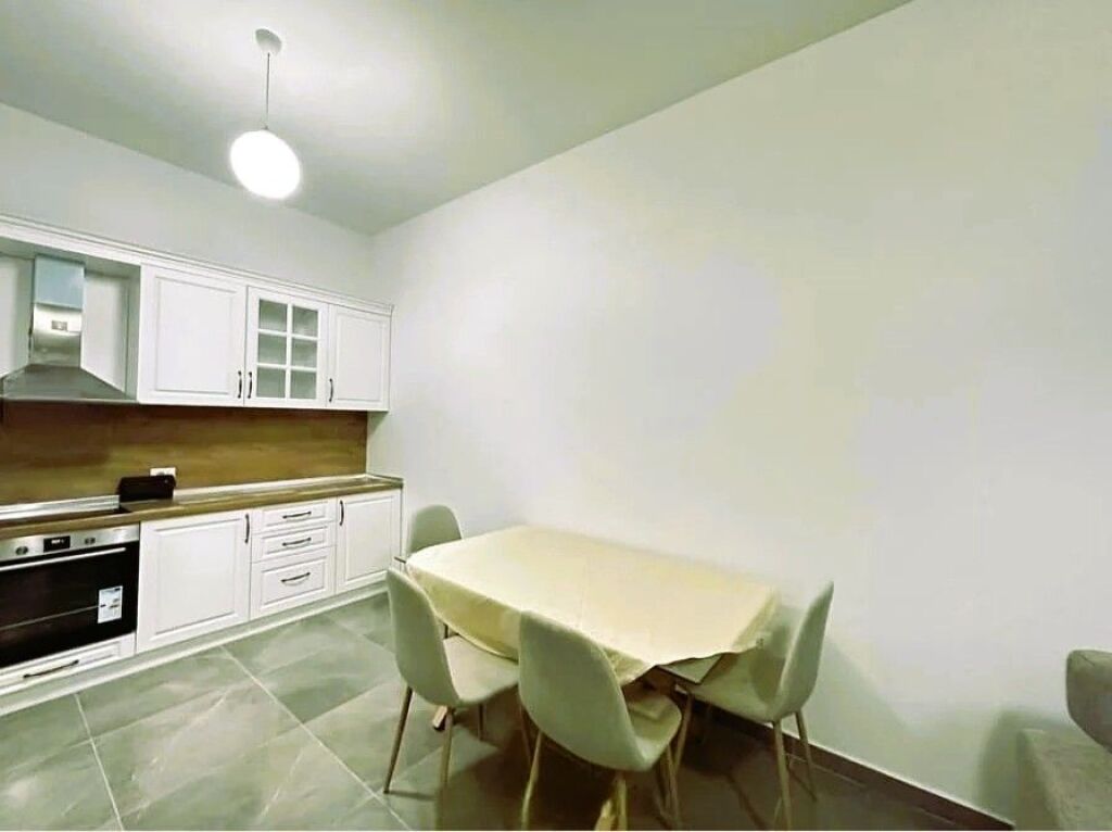 📌AFFITTASI APPARTAMENTO 1+1 – SQUARE 21, VIA KAVAJËS