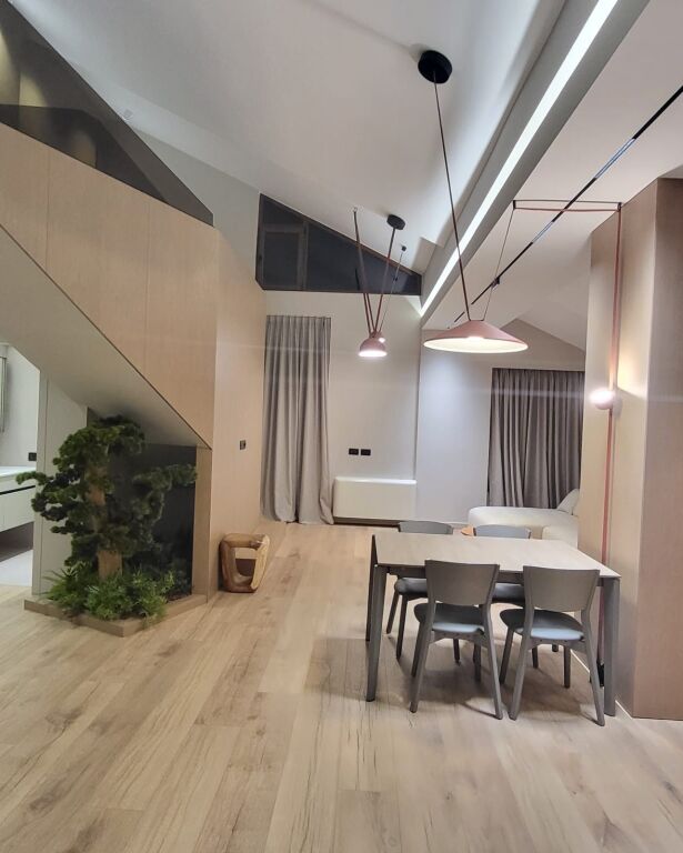 Duplex 3+1+2+🅿️ per qira, Prane Kodres se Diellit !