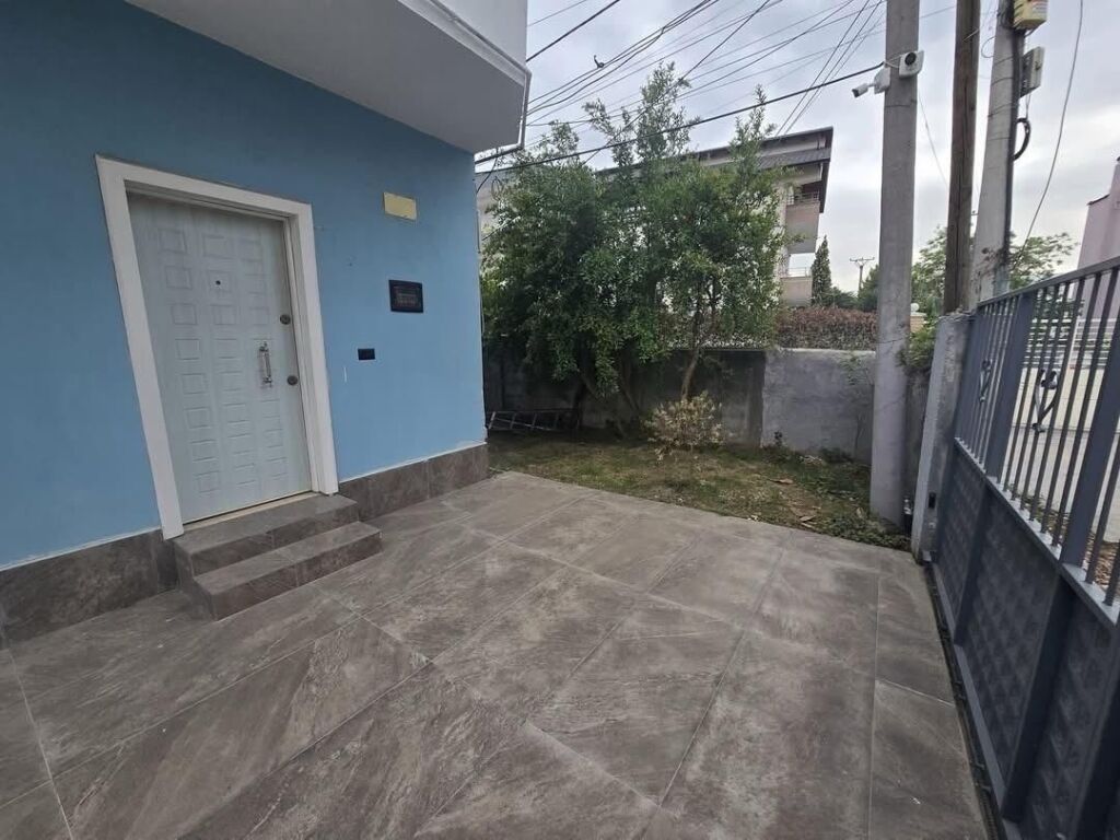 Affitto | Shtëpi private 2 + 1 | Mbrapa Spitalit Hygea | 430 €/mese