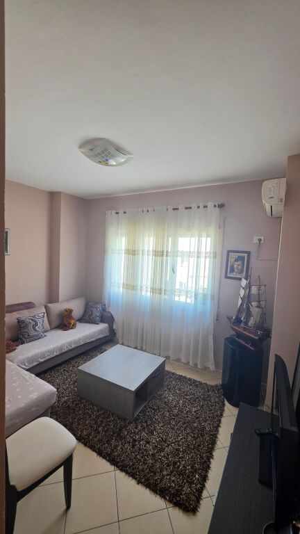 Shtepi ne Durres 2+1+2