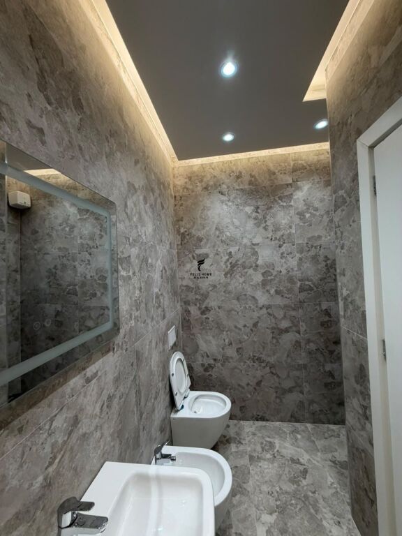 ZYRE ME QERA 105 M2 MINE PEZA 200.000 LEKE FH-86494