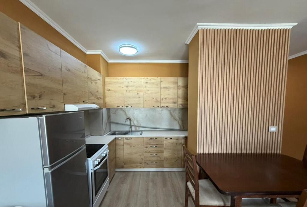 Girl wanted for rent sharing – Paris Municipality | 17,500 lek/month