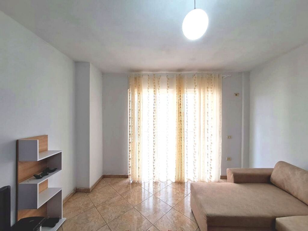 Apartment for rent Astir
