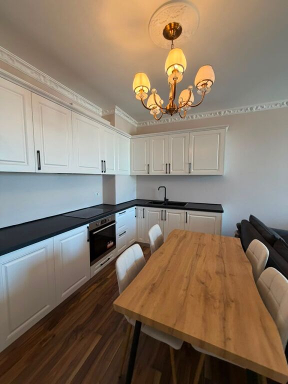 🚨 ULET ÇMIMI! 🚨 🏡 Shitet Apartament 2+1+2 i Mobiluar – Oasis Lake Residence, Liqeni i Thatë