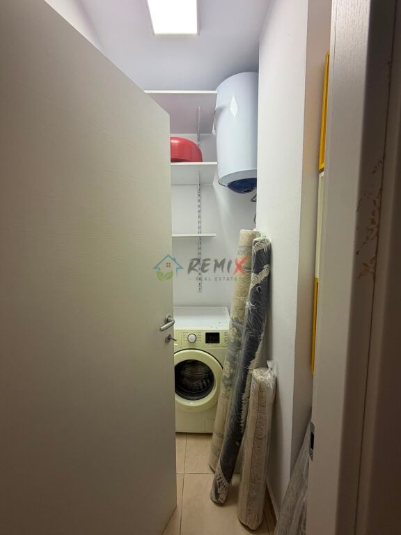 🏡 Jepet me qera apartament modern 2+1 në një rezidencë të qetë dhe të gjelbëruar!
