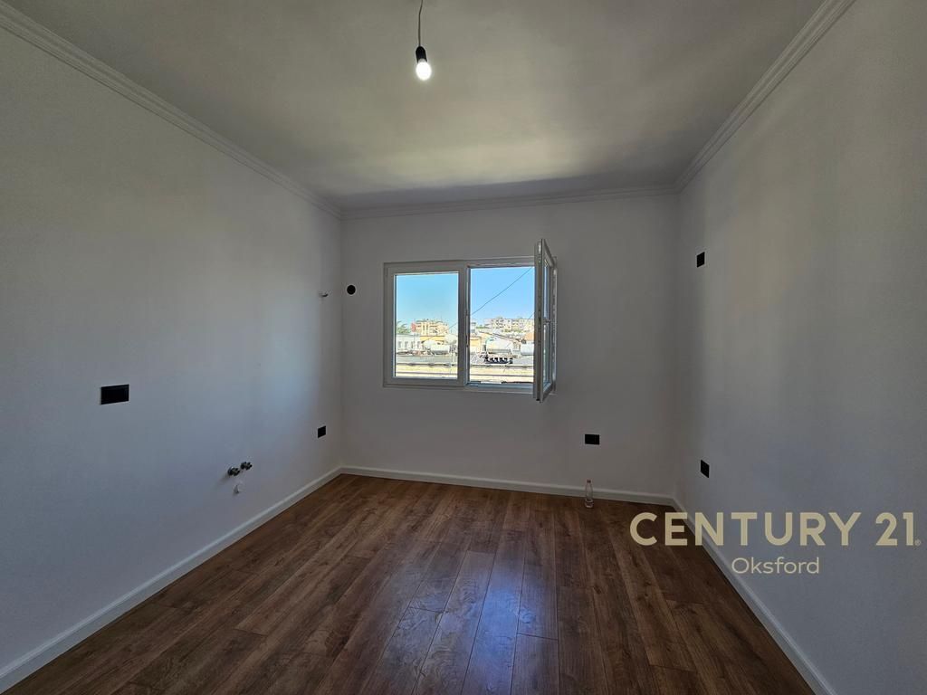 SHITET APARTAMENT 1+1 TE KOMUNA E PARISIT