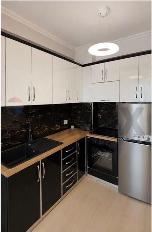 Apartament - Për Qira - Rruga Teodor Keko, Tiranë