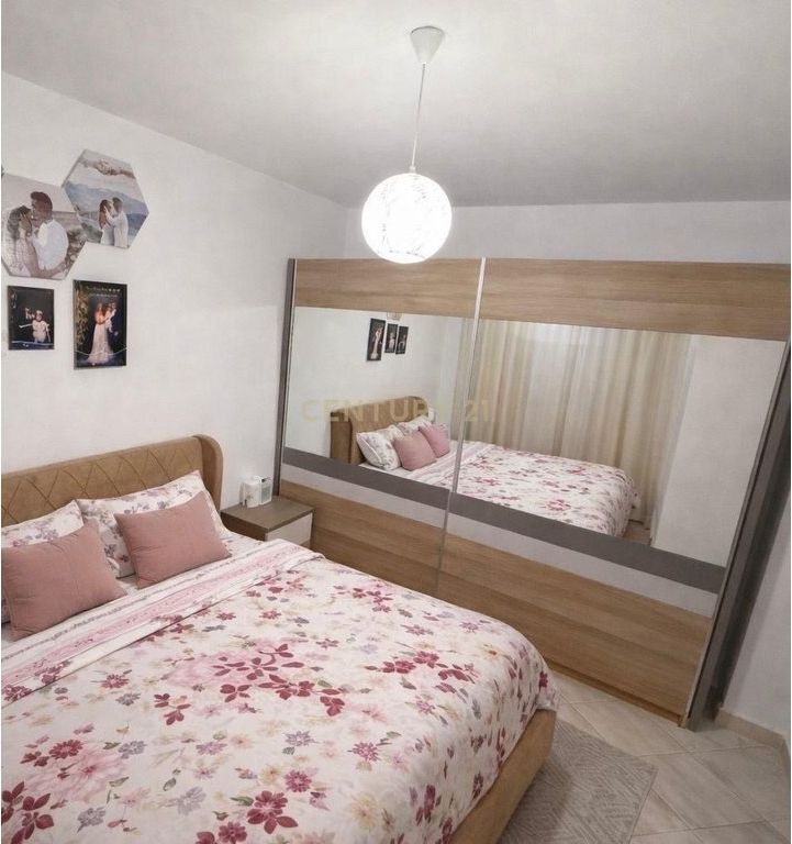 Shitet apartament 1+1 pas Ardenos!
